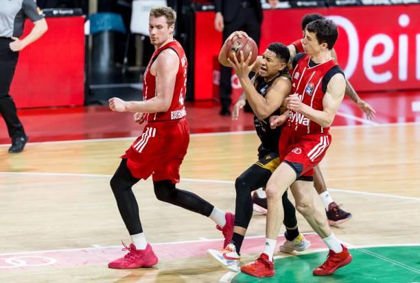 不缺乏类似 不缺乏类似