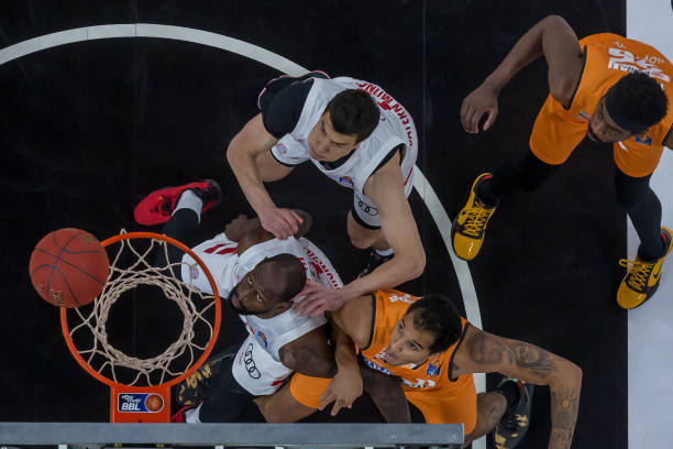 场挑战的一 场挑战的一