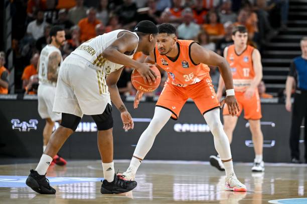 在这场比赛 在这场比赛